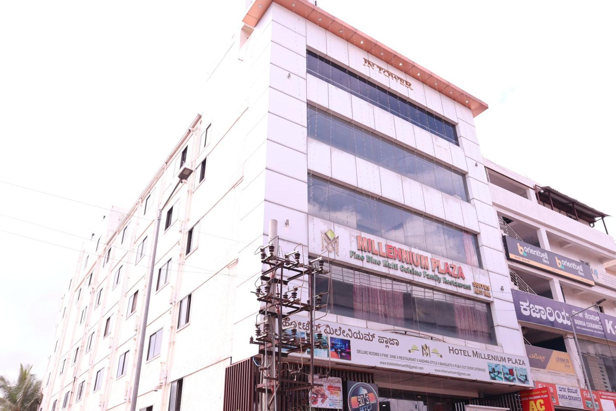 Millennium Plaza Hotel Kammasandra Exterior foto